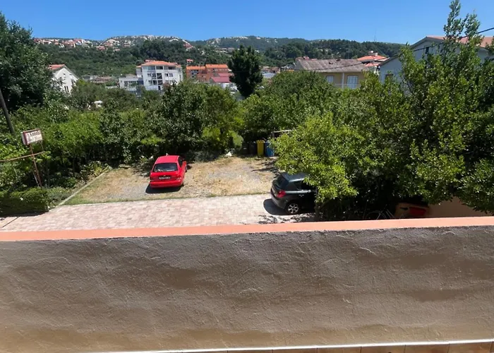 Apartments&rooms Pahljina
