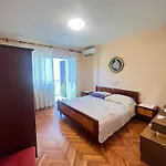 Apartments&rooms Pahljina