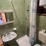 Гостевой дом Apartments&rooms Pahljina